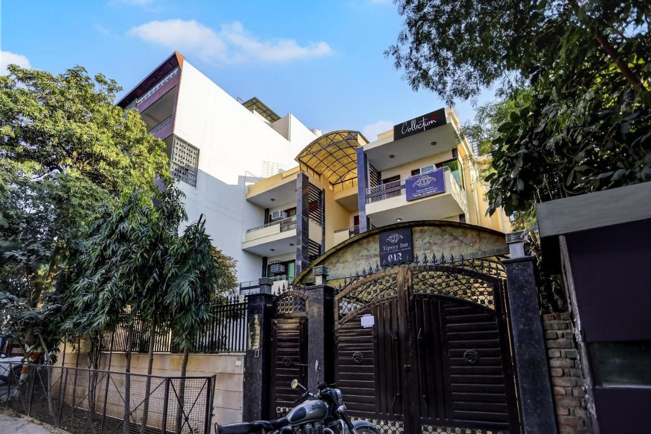 Hotel Super Capital O Uk House Residency Gurgaon Exterior foto