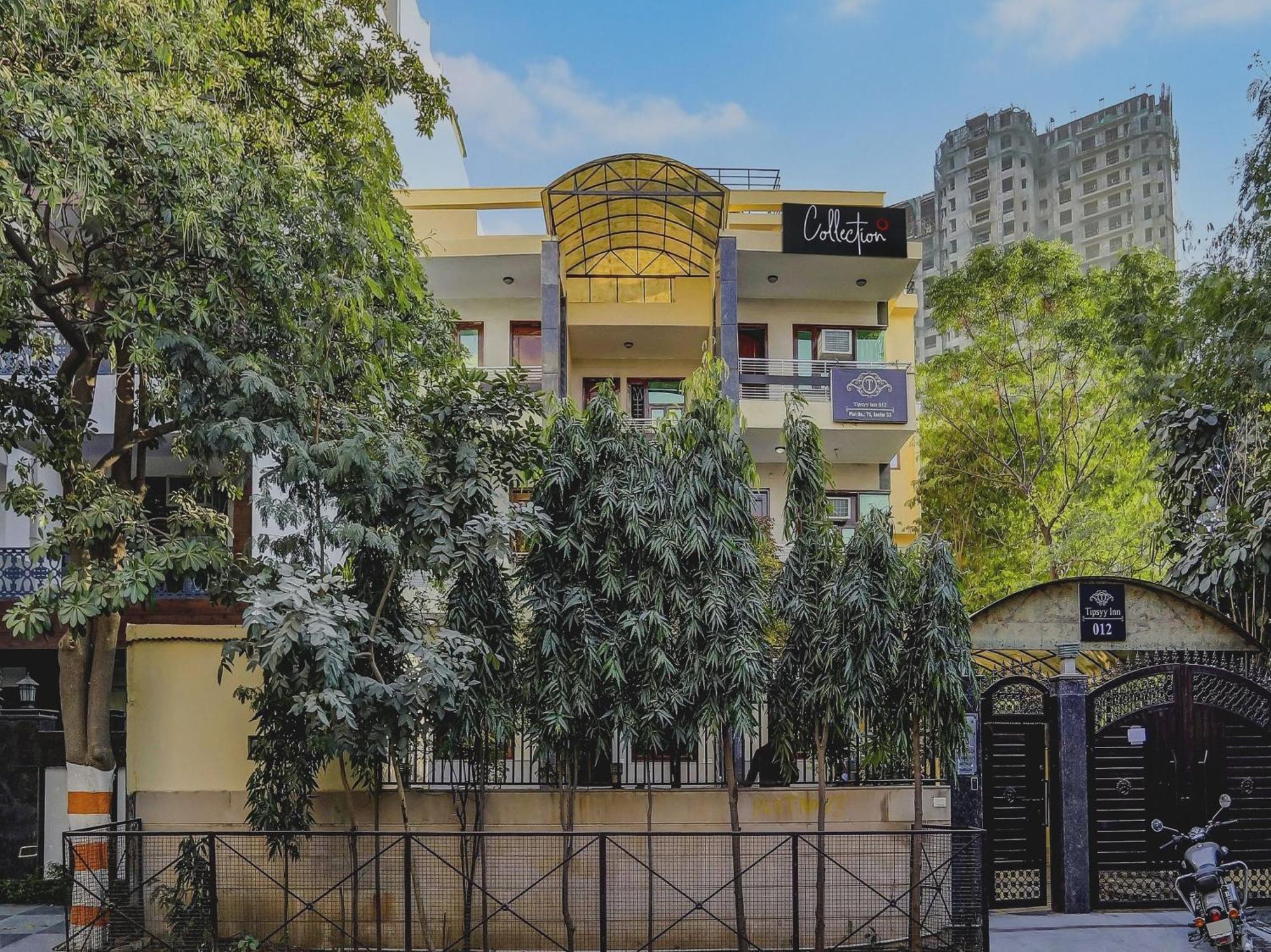 Hotel Super Capital O Uk House Residency Gurgaon Exterior foto