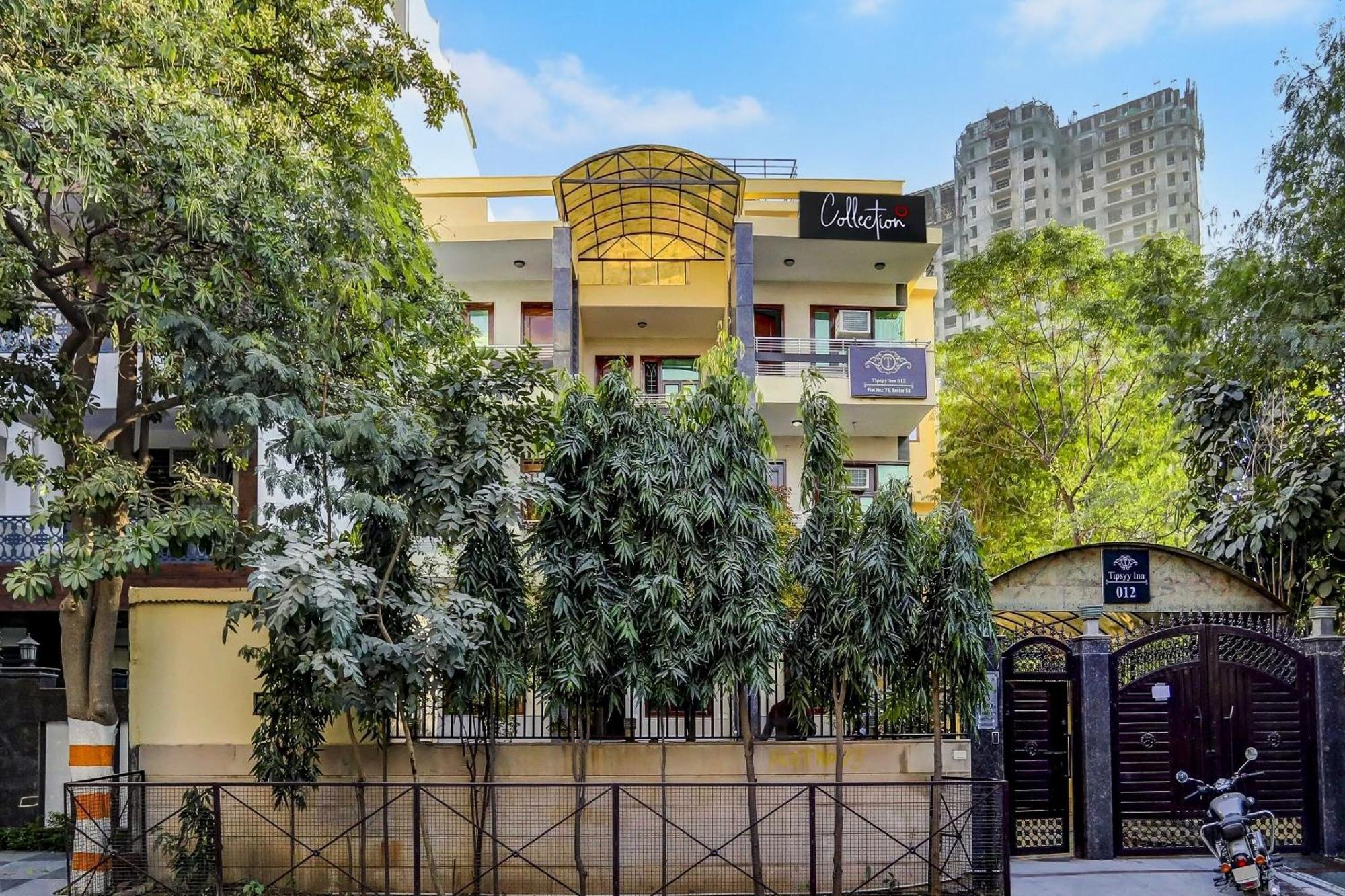Hotel Super Capital O Uk House Residency Gurgaon Exterior foto